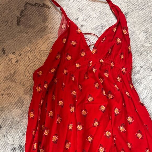 Express Red and White Floral Maxi Dress - Picture 2 of 2